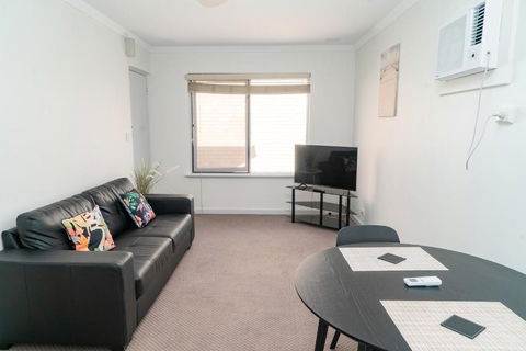 Apartment 25 Burswood - New Castle Holiday 3