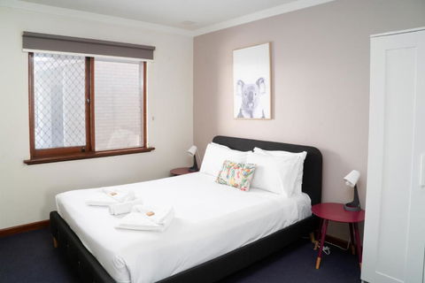 Apartment 26 Burswood - New Castle Holiday 3