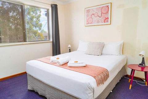 Apartment 9 - New Castle Holiday 0