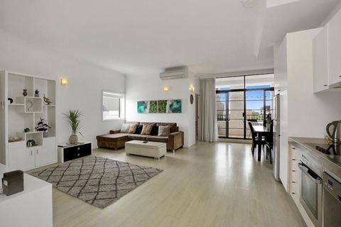 Apartment At Cooper St - New Castle Holiday 0