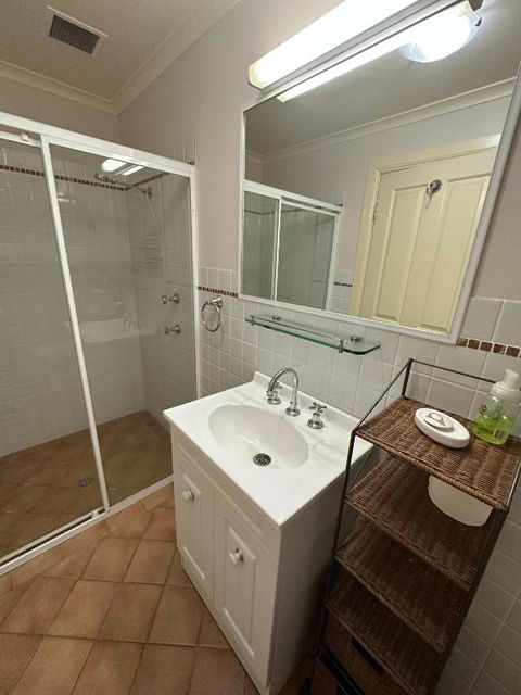 Apartment In The Heart Of Bathurst Walk Everywhere - New Castle Holiday 2