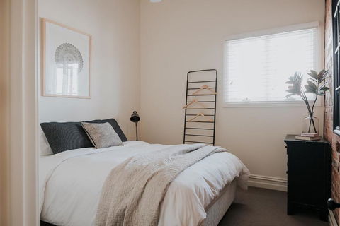 Apartments On Belmore -The Ferguson - New Castle Holiday 3