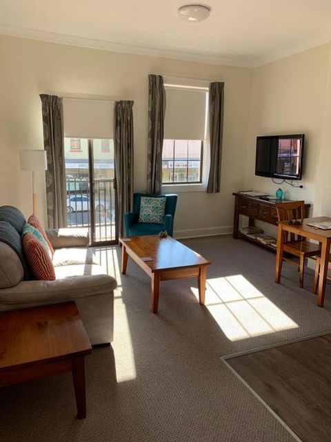 Apartments On Grey - New Castle Holiday 3