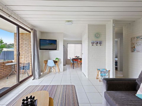Apollo Unit 28 Ground Floor - New Castle Holiday 1