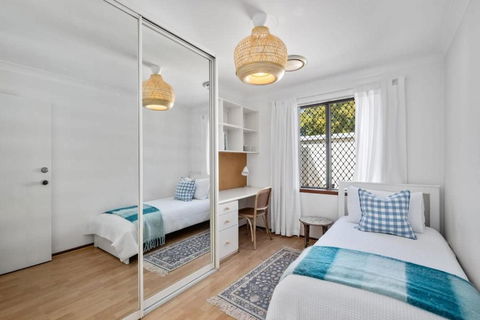 Applecross Village Gem 2BR - New Castle Holiday 2