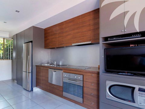 Aqua Apartment 3 - New Castle Holiday 1