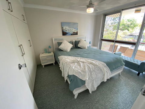 Aqua On Bribie 100 Metres To Beach And Shops - New Castle Holiday 3