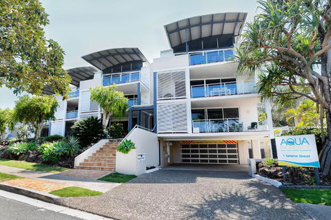 Aqua Promenade Beachfront Holiday Apartments - New Castle Holiday 0