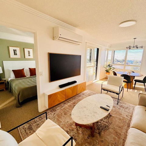 Aqualine Apartments On The Broadwater - New Castle Holiday 3
