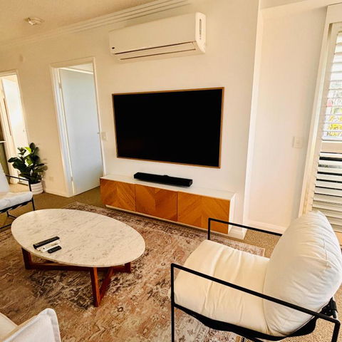 Aqualine Apartments On The Broadwater - New Castle Holiday 1