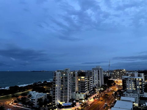 Aquavista Penthouse - Stunning 180 Views - New Castle Holiday 2