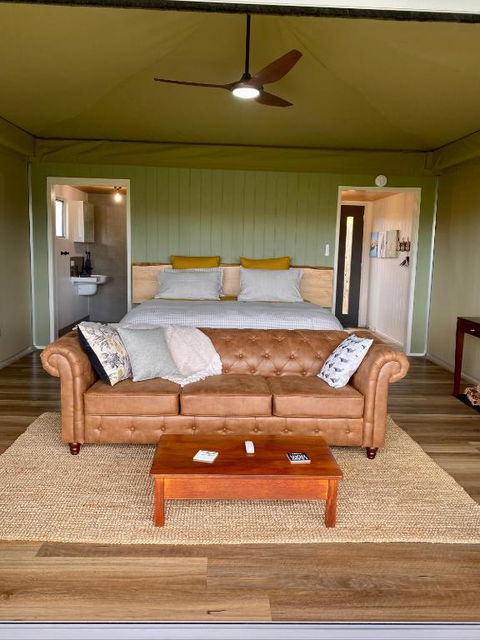 Aquila Eco Retreat - New Castle Holiday 2
