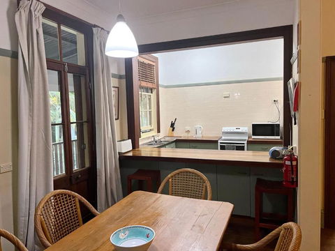Arakoon House 4 - Bring Your Own Linen - New Castle Holiday 3