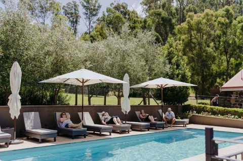 Araluen Boutique Accommodation - New Castle Holiday 1