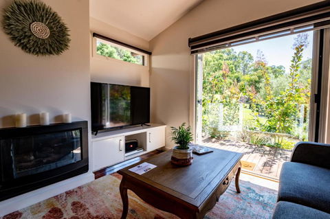 Araluen Boutique Accommodation - New Castle Holiday 2