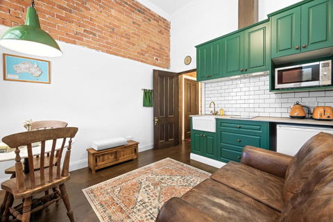 Arapiles Crash Pad - New Castle Holiday 2