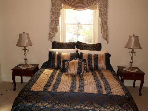 Archery Road Estate - New Castle Holiday 3