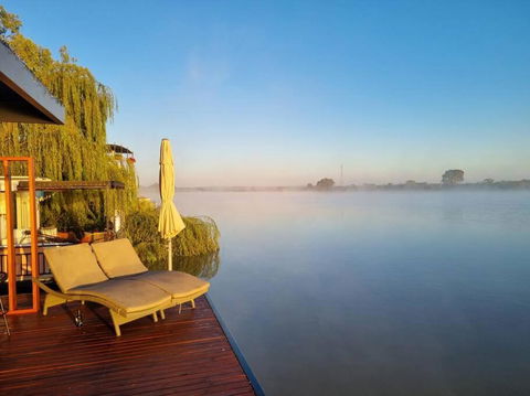 Ark-imedes - Unique Float Home On The Murray River - New Castle Holiday 1