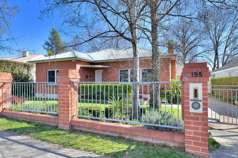Art House On Anson - Artistic Haven, Spa, Pets - New Castle Holiday 2