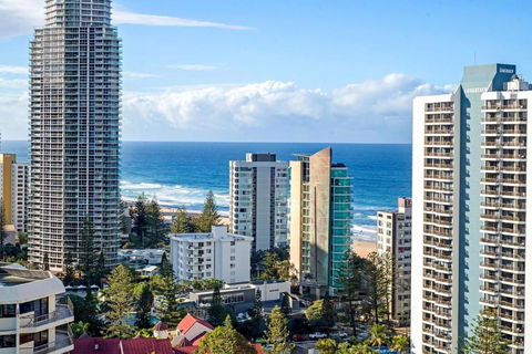 Artique 2 Bedroom Apartment Close To The Beach - CoastHM - New Castle Holiday 1