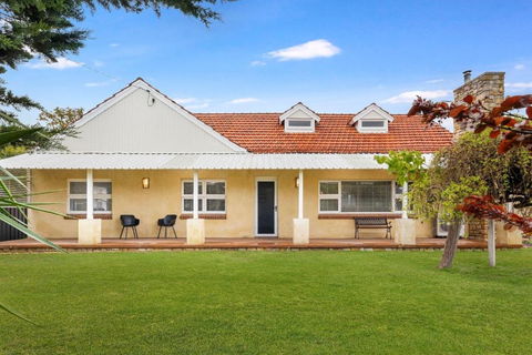 Ashdene Busselton - New Castle Holiday 2