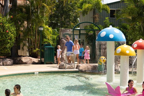 Ashmore Palms Holiday Village - New Castle Holiday 2
