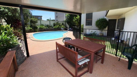 Ashwood Unit 7 - New Castle Holiday 4