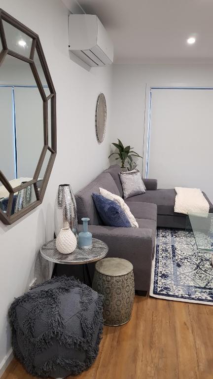 At Home Apartments - New Castle Holiday 0