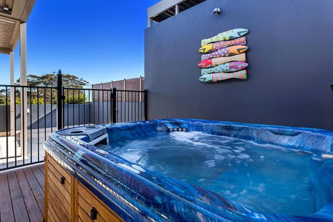Aura 10 Shoal Bay - New Castle Holiday 2