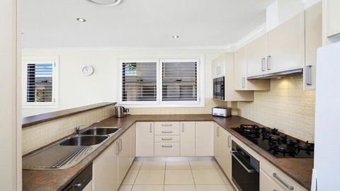 Aurora Cabarita Close To Beach, Shops, Cafes Accom Holidays - New Castle Holiday 3