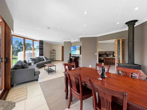 Aurora Cottages - Bellfield - New Castle Holiday 2