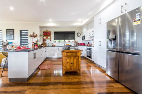 Austinmer - Cannonvale - New Castle Holiday 0