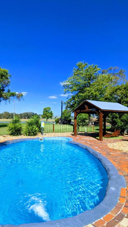 Australian Homestead Motor Lodge - New Castle Holiday 3