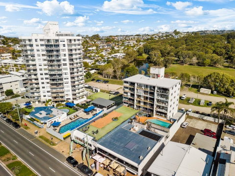 Avalon On Alex Beach 2 Bedroom Apartment - New Castle Holiday 4