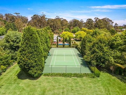 Avonlea, Bowral, Southern Highlands - New Castle Holiday 1