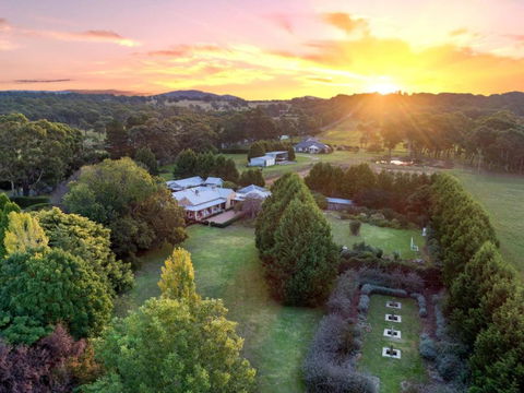 Aylmerton House And Cottage For 14 Southern Highlands - New Castle Holiday 0