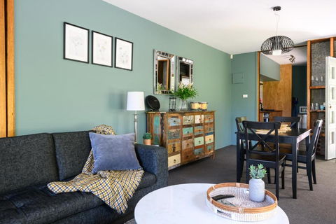 Azidene House & Spa Apartment - New Castle Holiday 4