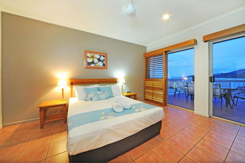 At Boathaven Bay Holiday Apartments - New Castle Holiday 2