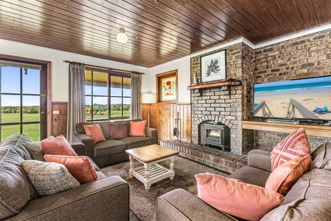 Apollo Bay Cottages- Hopetoun - New Castle Holiday 0