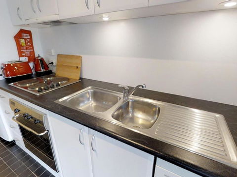 Apartment 4 - New Castle Holiday 2