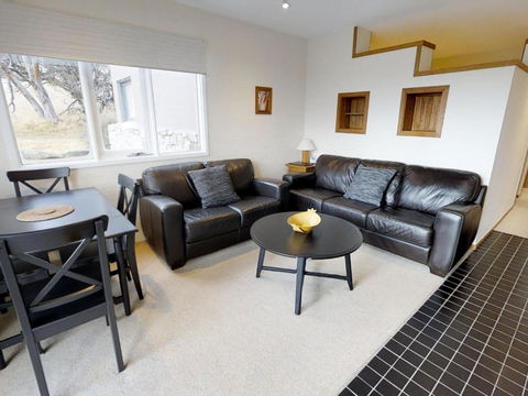 Apartment 4 - New Castle Holiday 0