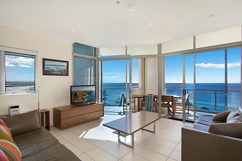 Blue C Coolangatta - New Castle Holiday 0