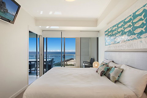 Blue C Coolangatta - New Castle Holiday 2