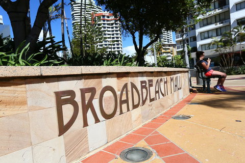 Bel Air On Broadbeach - Official - New Castle Holiday 13