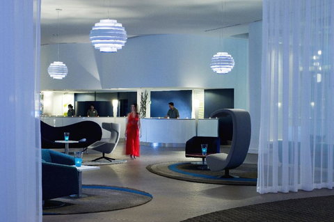 Hilton Cairns - New Castle Holiday 14