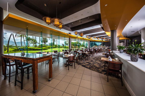 Hilton Cairns - New Castle Holiday 26