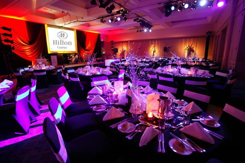 Hilton Cairns - New Castle Holiday 41