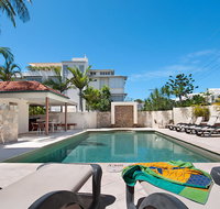 Beachcomber on the Spit - New Castle Holiday