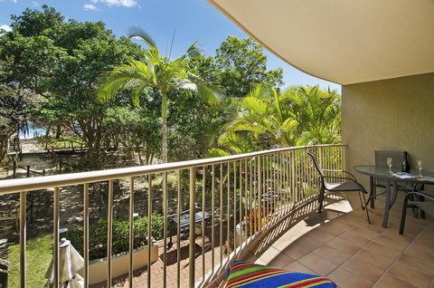 Beachcomber On The Spit - New Castle Holiday 11