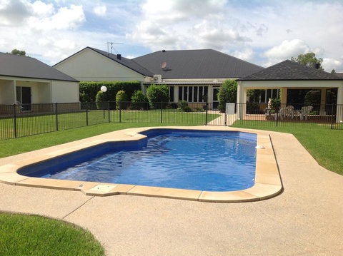 Roma Explorers Inn - New Castle Holiday 9